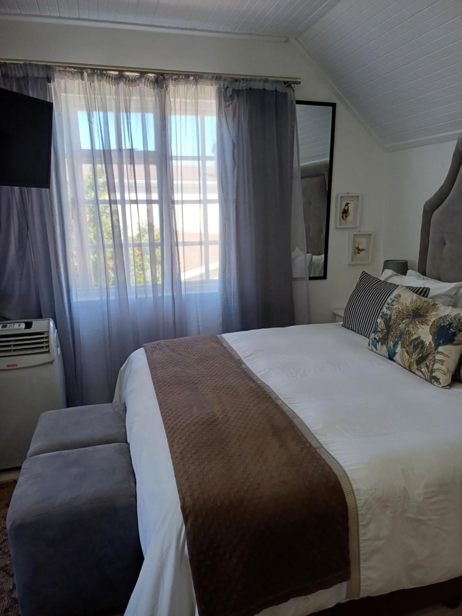 Hotel A Thyme And Plaice Hermanus Esterno foto